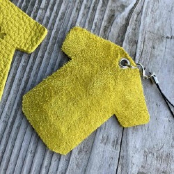 画像3: 【ブレないおっさん】×【兵庫ジビエレザー】 ジビエ鹿革スマホクリーナー（イエロー） (3)