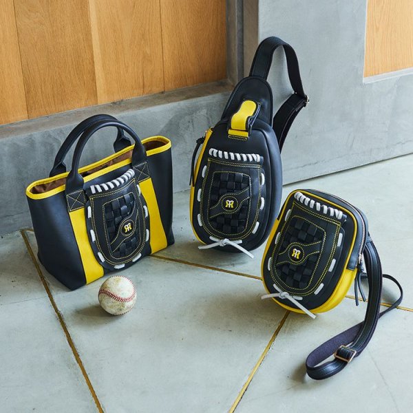 画像2: 阪神タイガースコラボ　グローブミニショルダー (2)