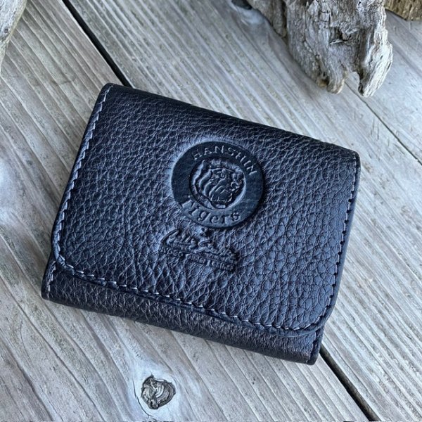 画像2: 【阪神タイガース×ベルズスクエア】兵庫ジビエレザー☆丹波炭黒の鹿革ミニウォレット　カードが飛び出し取り出しやすい！ (2)