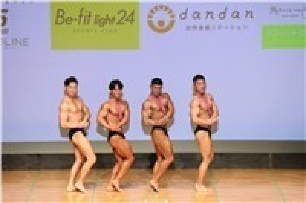 画像1: ボディビル65キロ超級-表彰式2 (1)